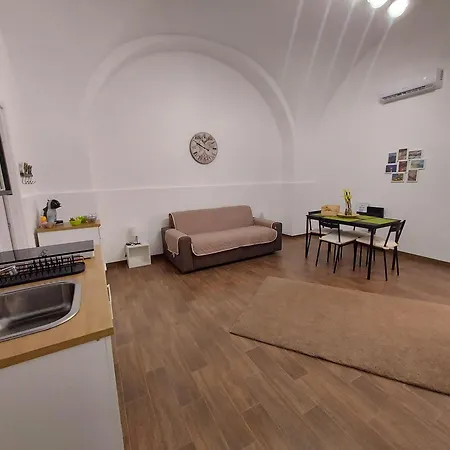 Holiday home Varagghiu *